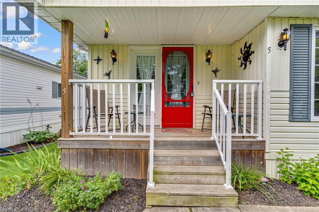 5 WILLOWDALE Road