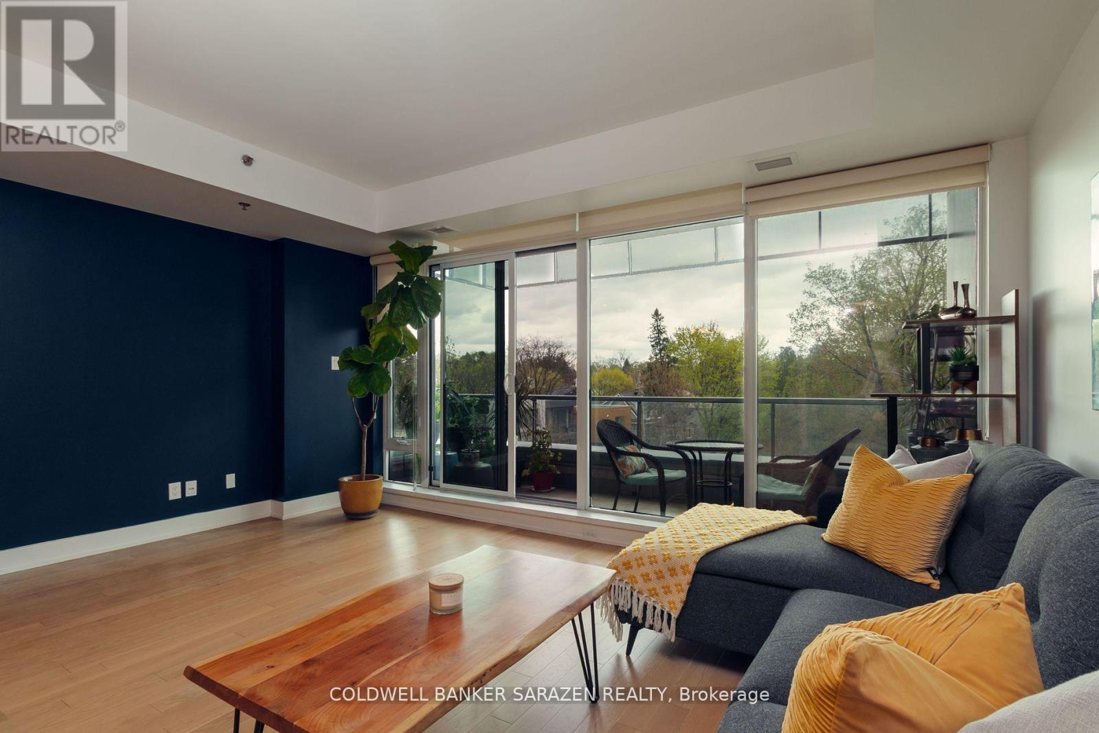 306 - 98 RICHMOND ROAD