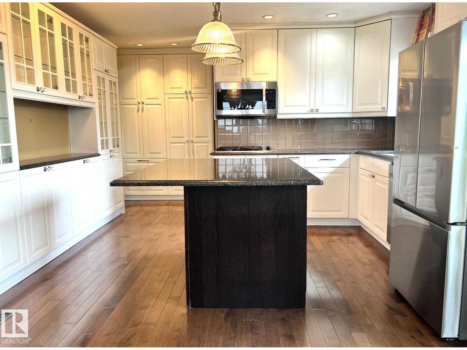 15003 81 ST NW