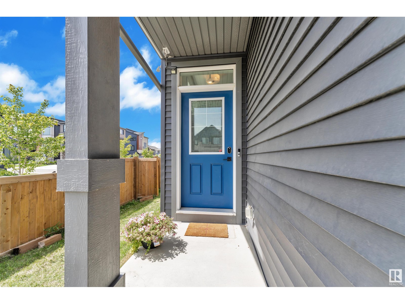 4104 HAWTHORN CO SW