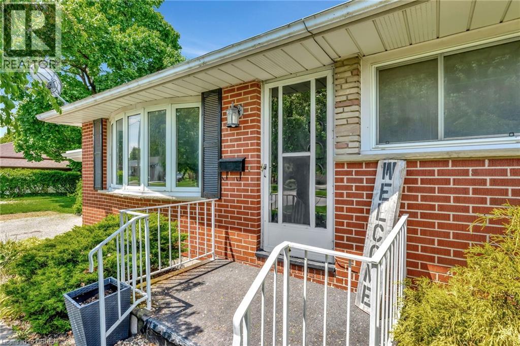 1017 BRAESIDE Street