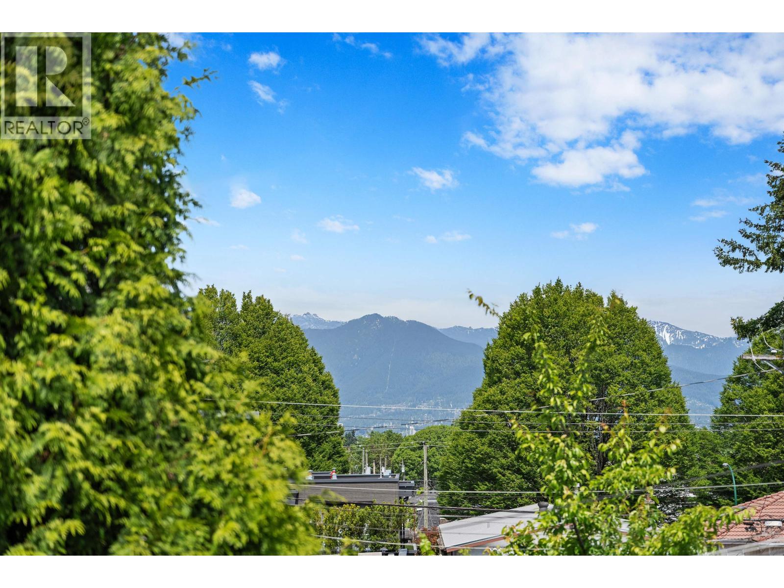 4988 SHERBROOKE STREET