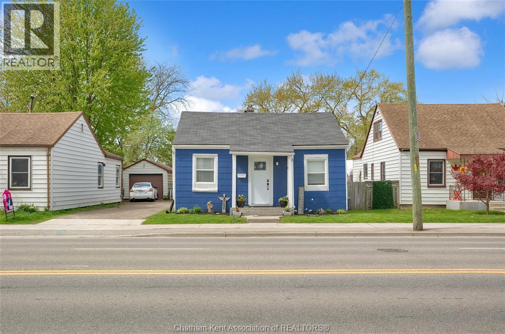 14 McNaughton AVENUE