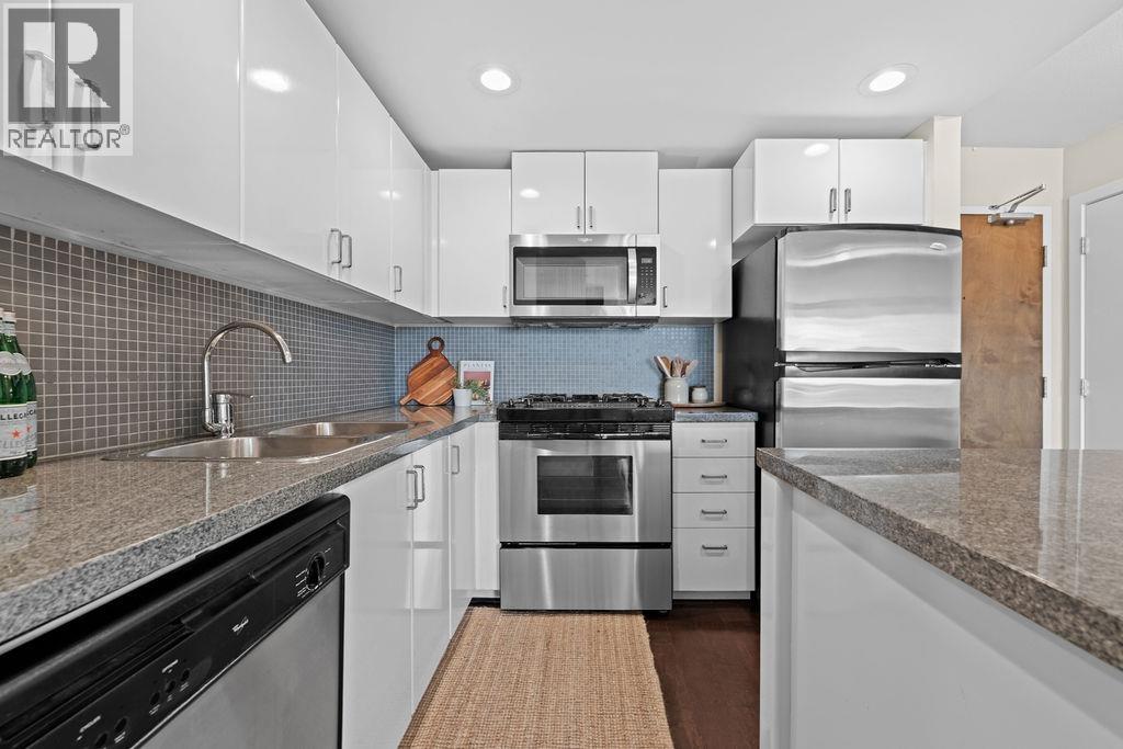 1209 155 W 1ST STREET