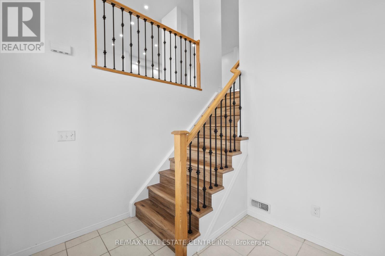 579 SUNDEW DRIVE