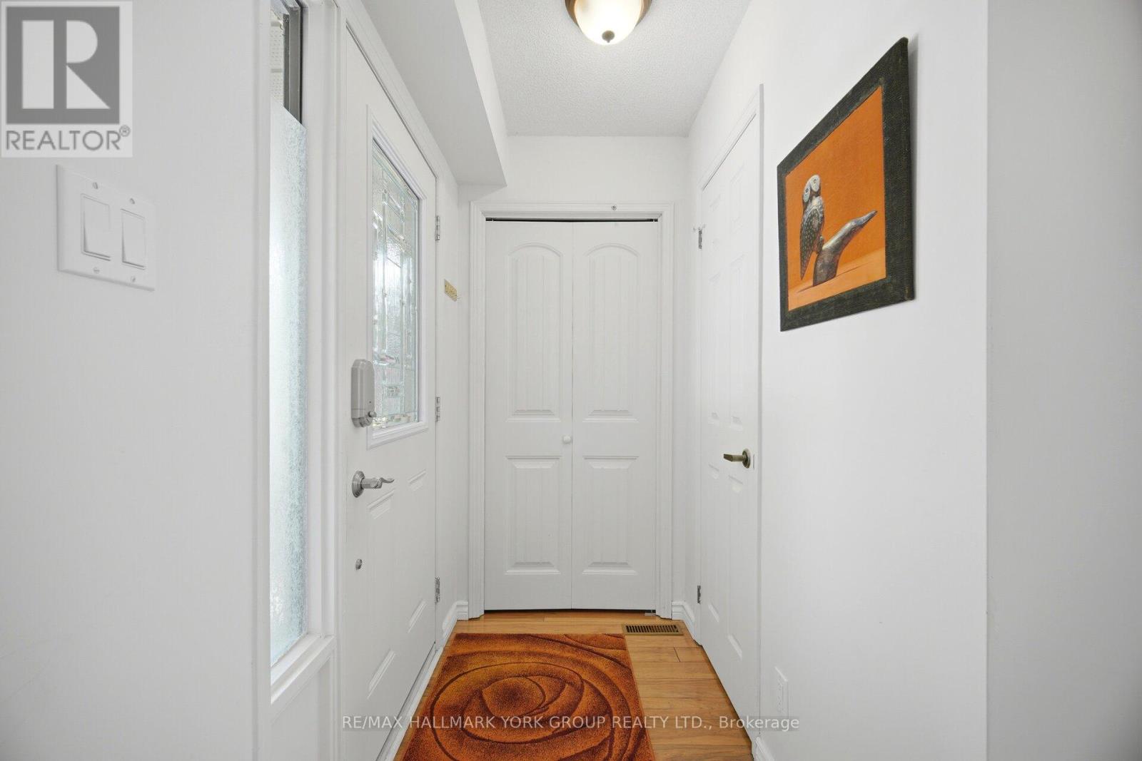 31 PARKETTE DRIVE