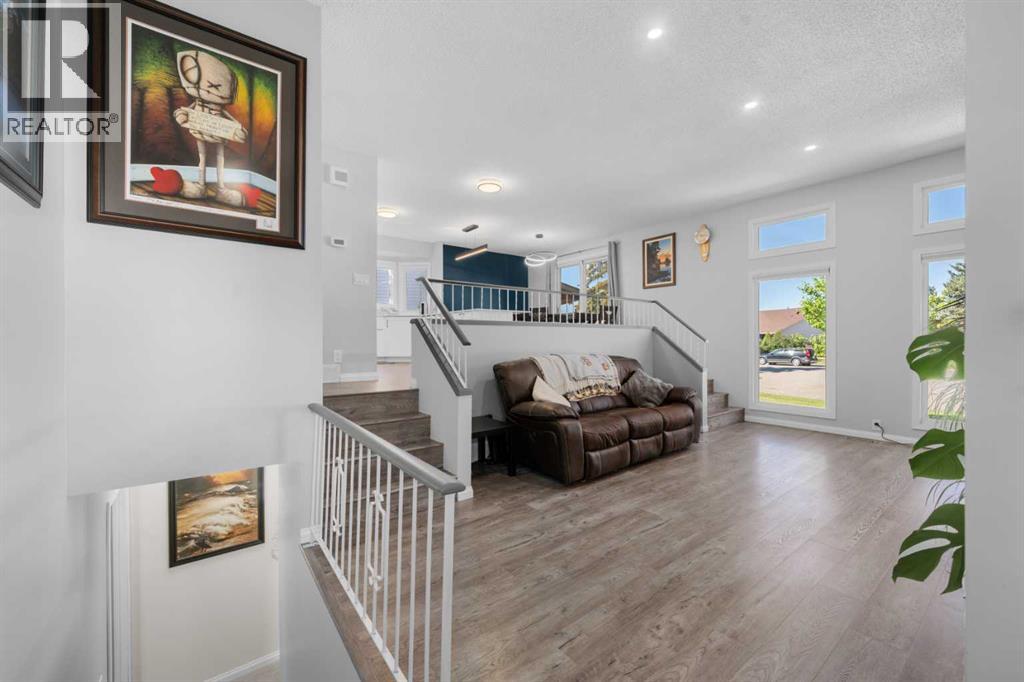 24 Cedardale Rise SW