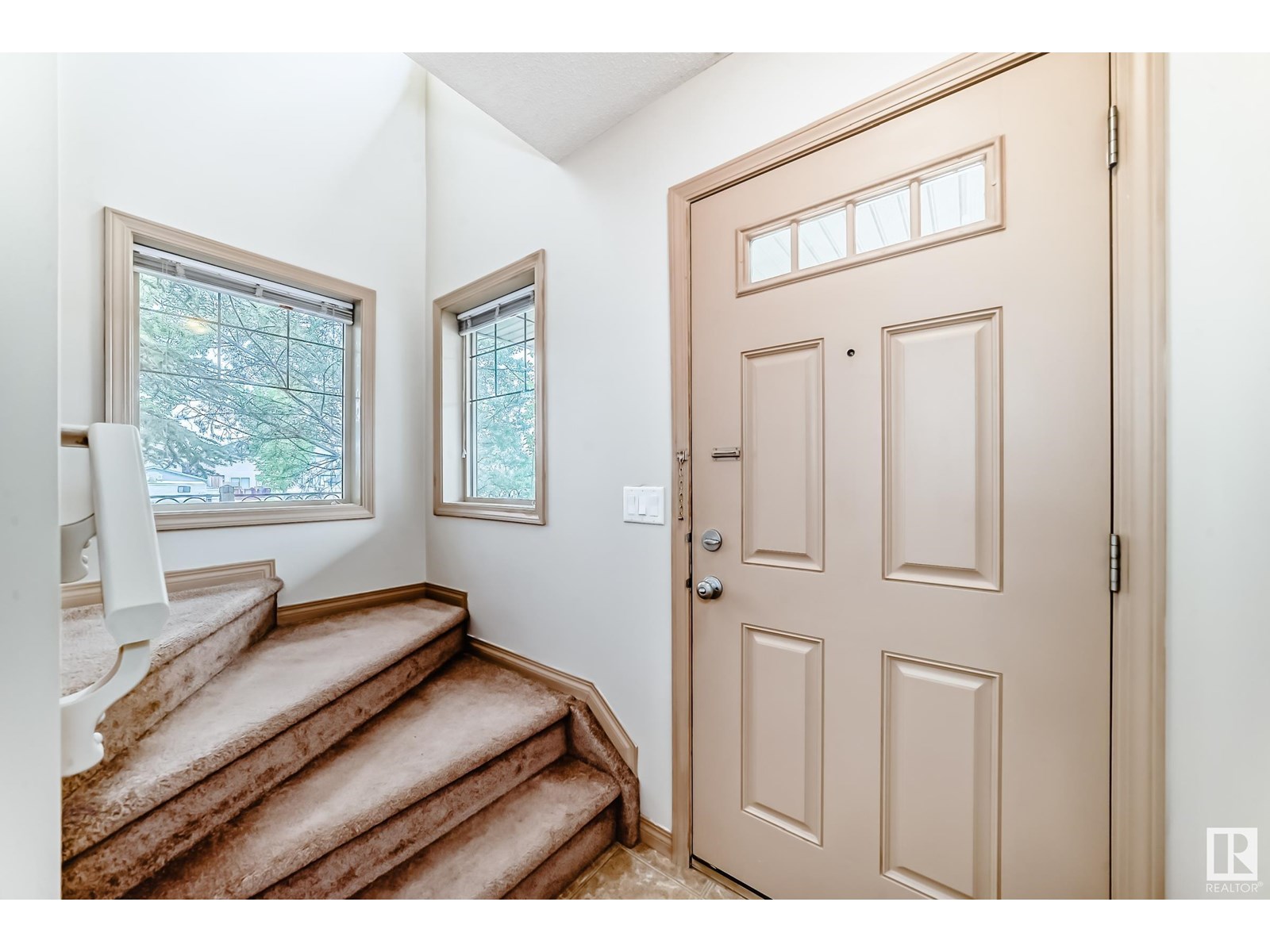 #2 1128 156 ST NW