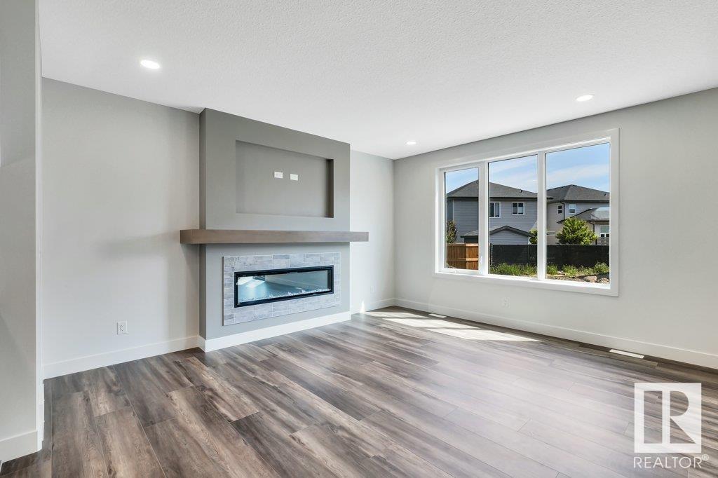 13 HILLWOOD TC