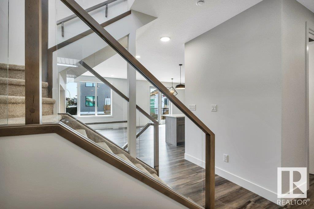 13 HILLWOOD TC