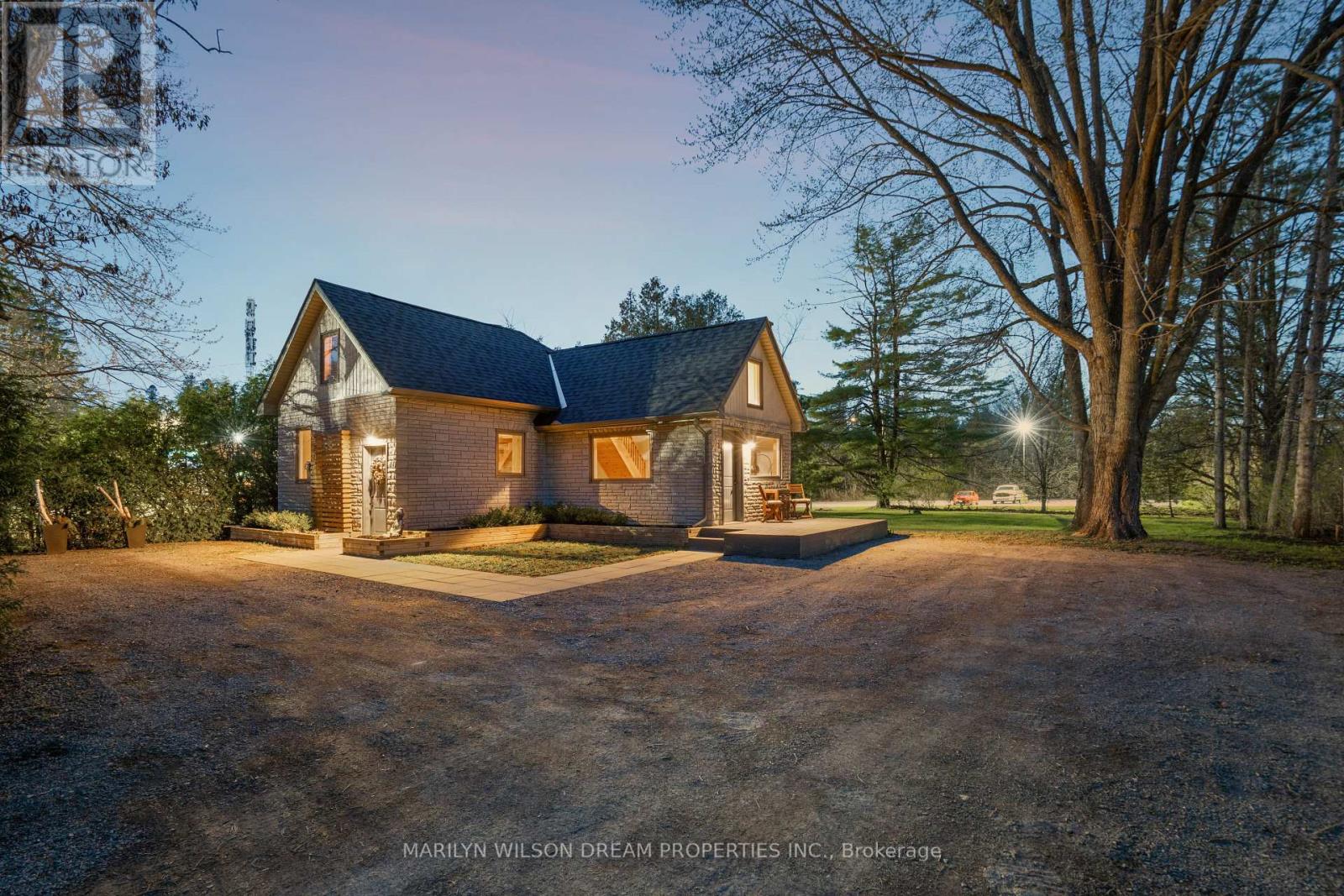 1418 STITTSVILLE MAIN STREET