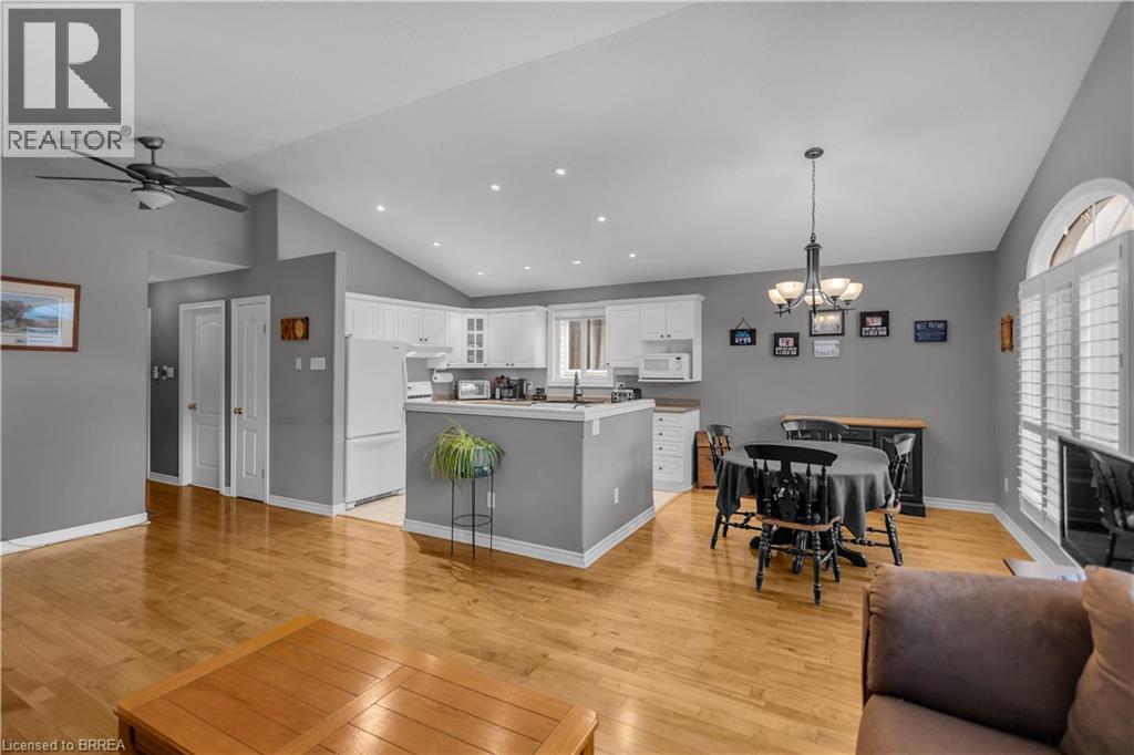 5 PASSMORE Court
