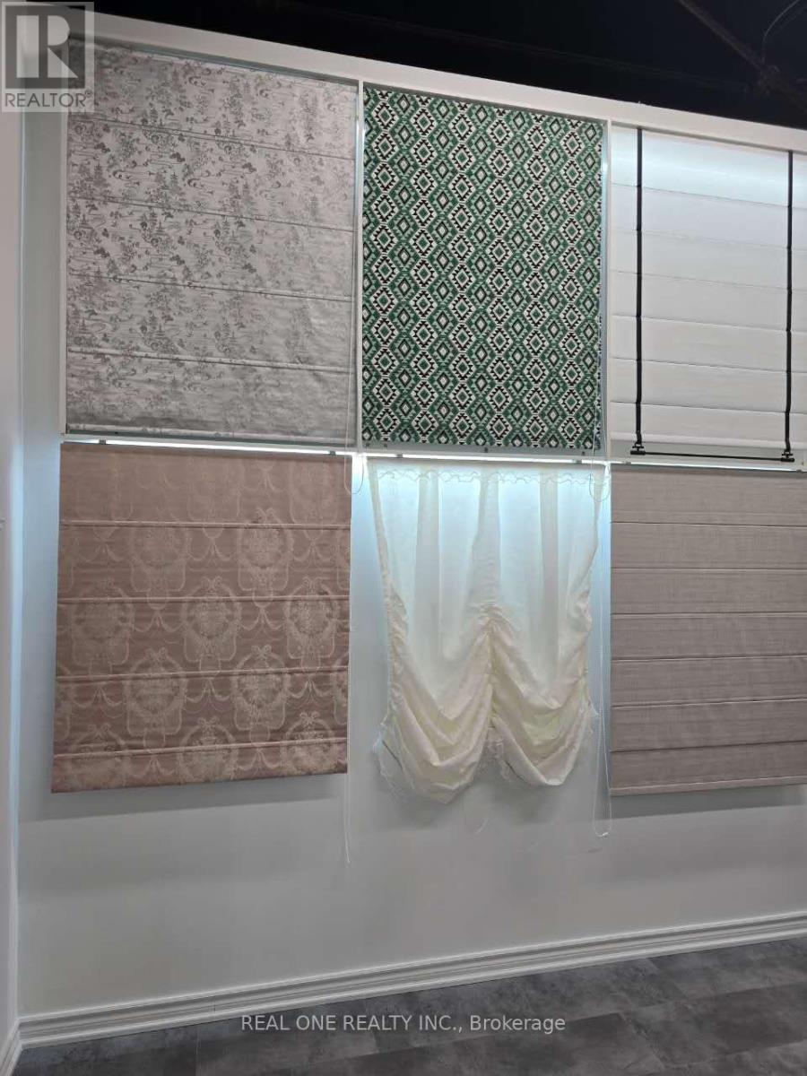 28 - 1200 SPEERS ROAD