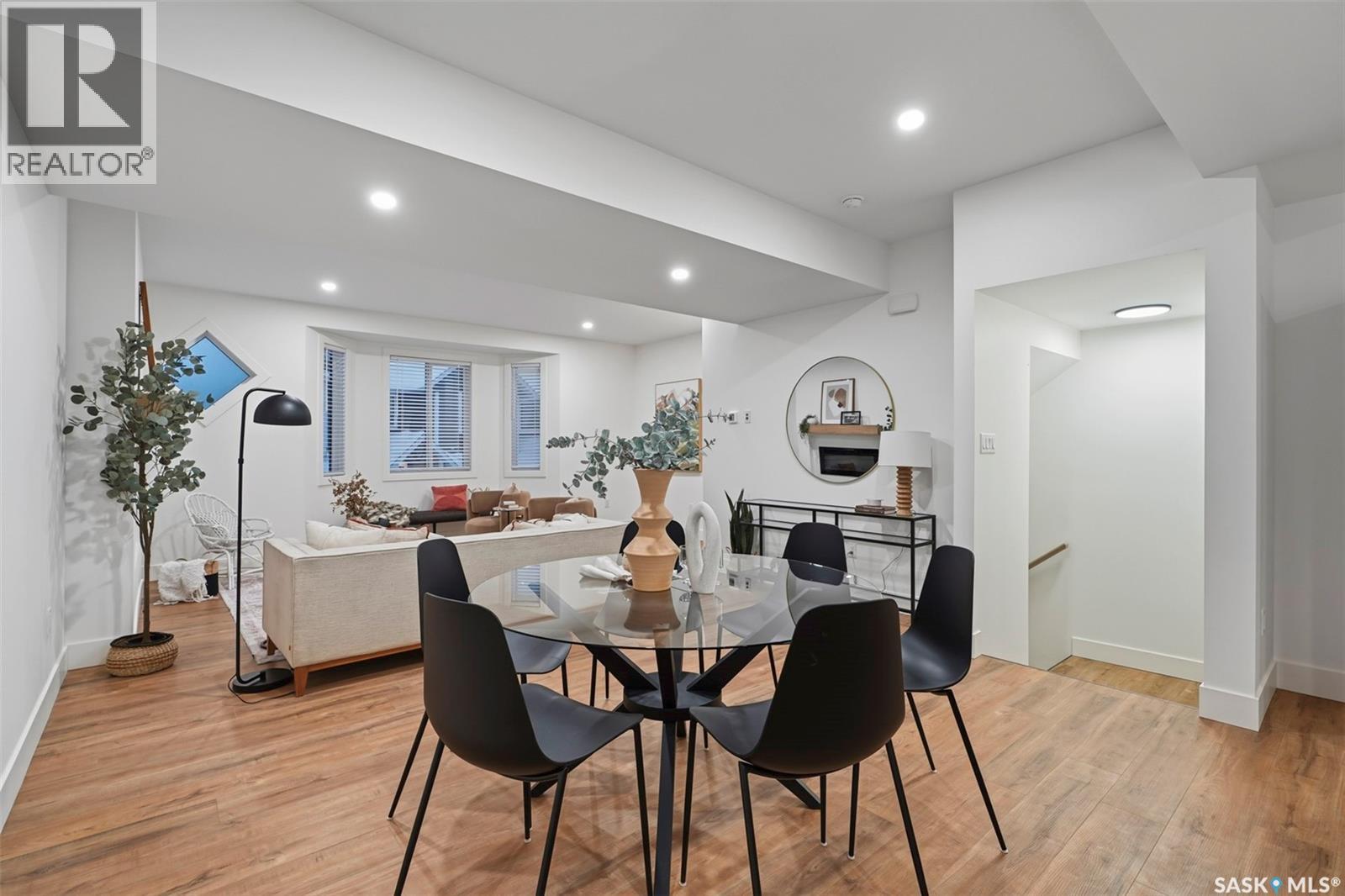 123 3220 11th STREET W