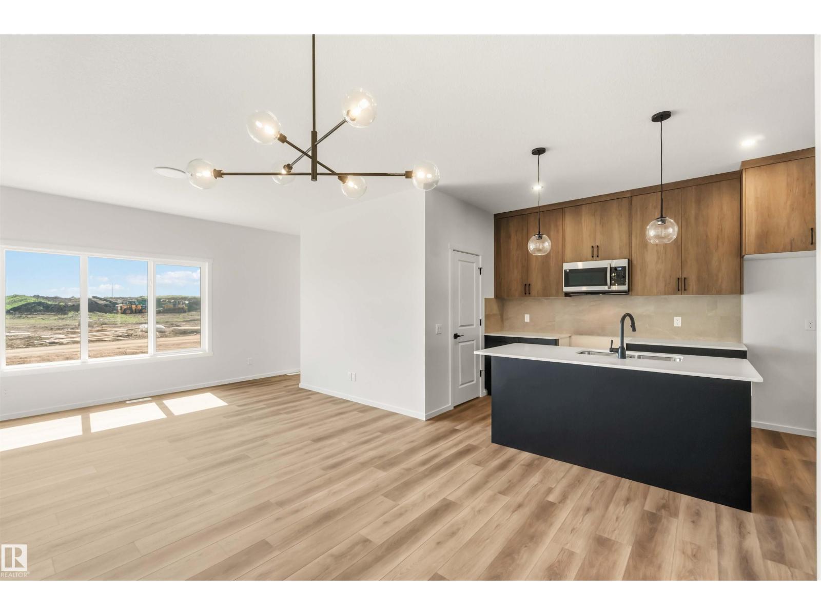265 CHAPPELLE DR SW