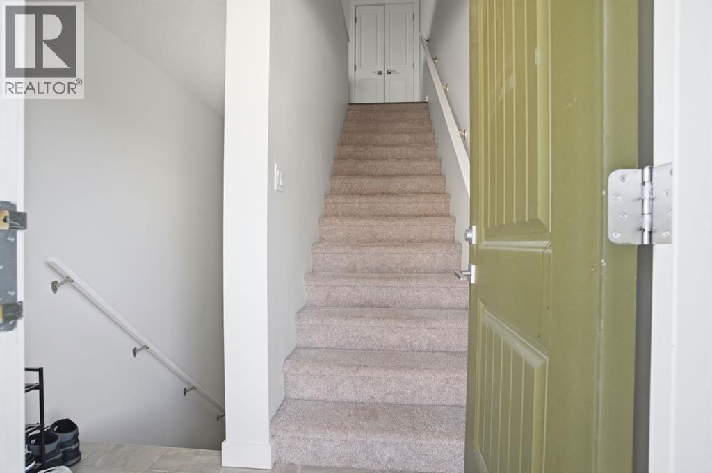 164 Evanscrest Gardens NW