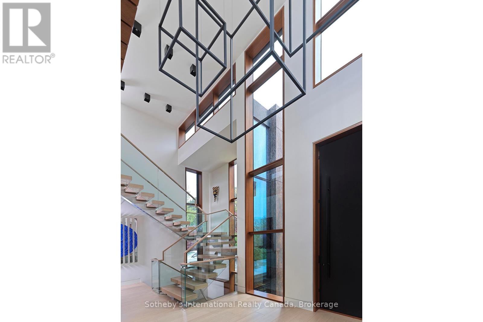 116 CHARTWELL ROAD