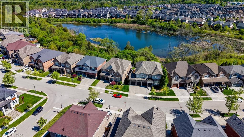 268 EVENS POND Crescent