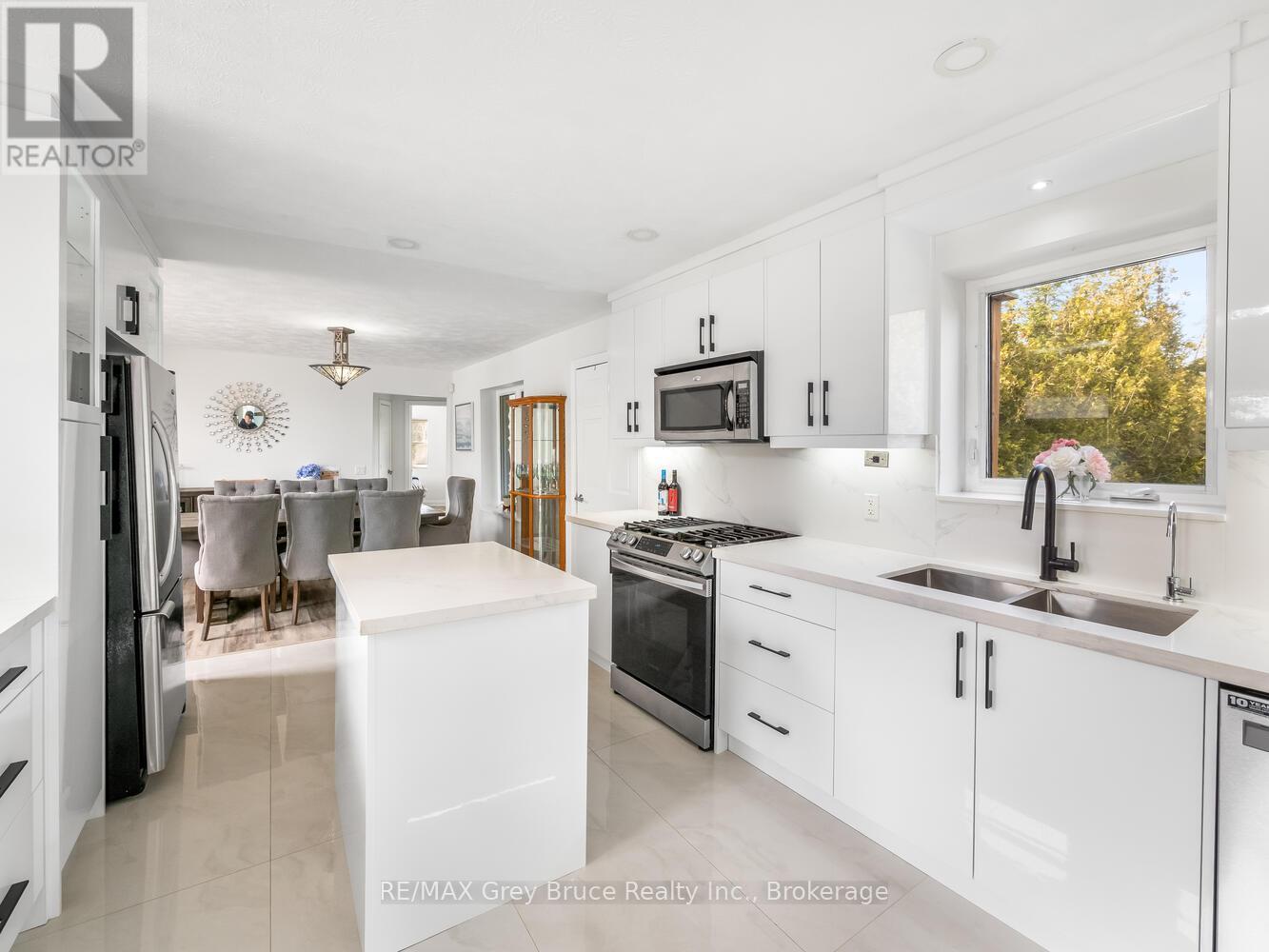 41 BOYDS HARBOUR LOOP