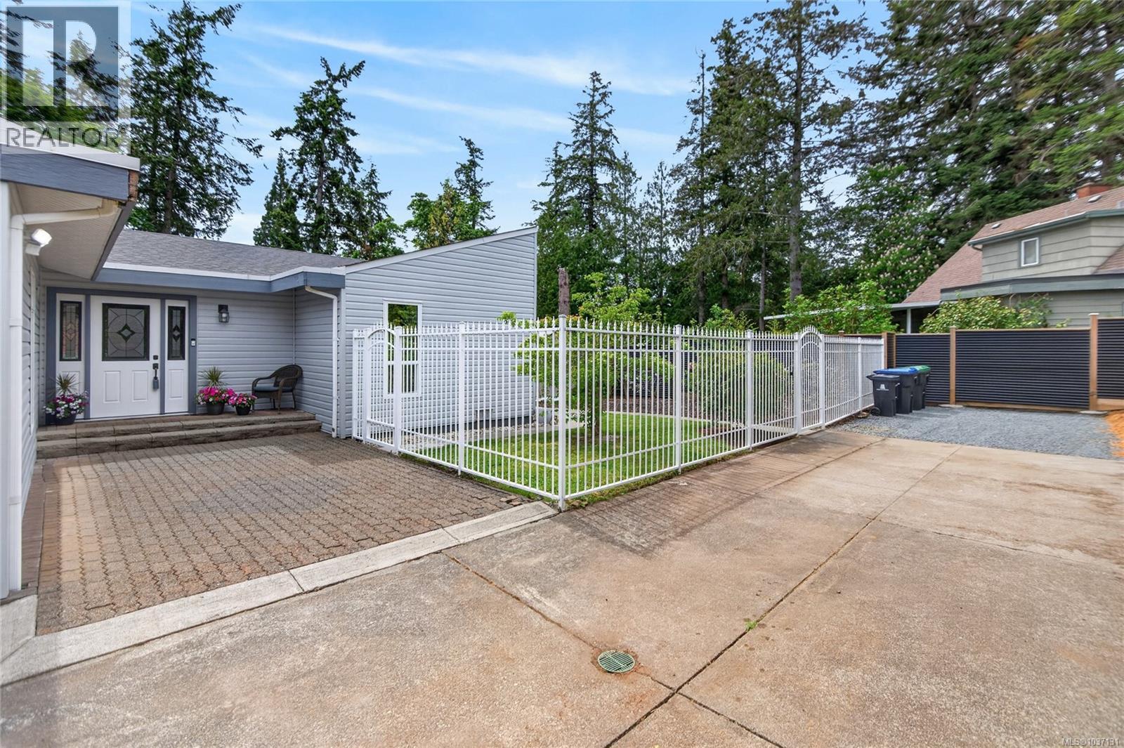 375 Georgia Crt