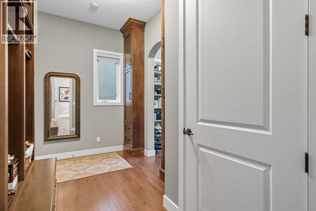 41 Evergreen Mount SW