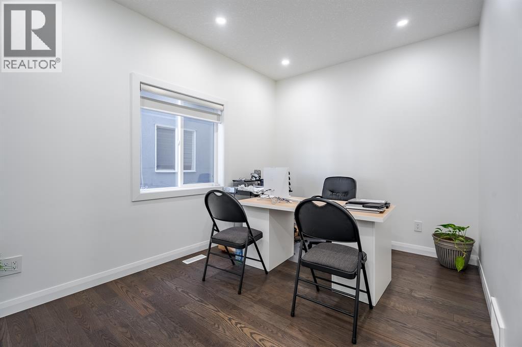 248 Sandpiper Boulevard