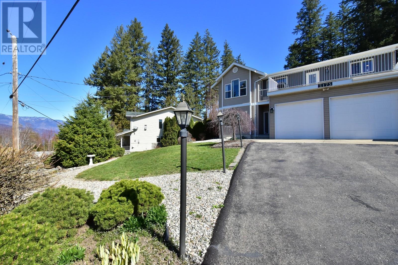 2175 Lakeview Drive