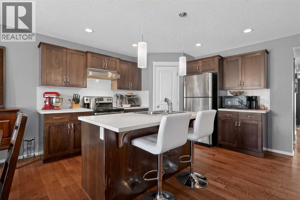 101 Elgin Meadows Manor SE