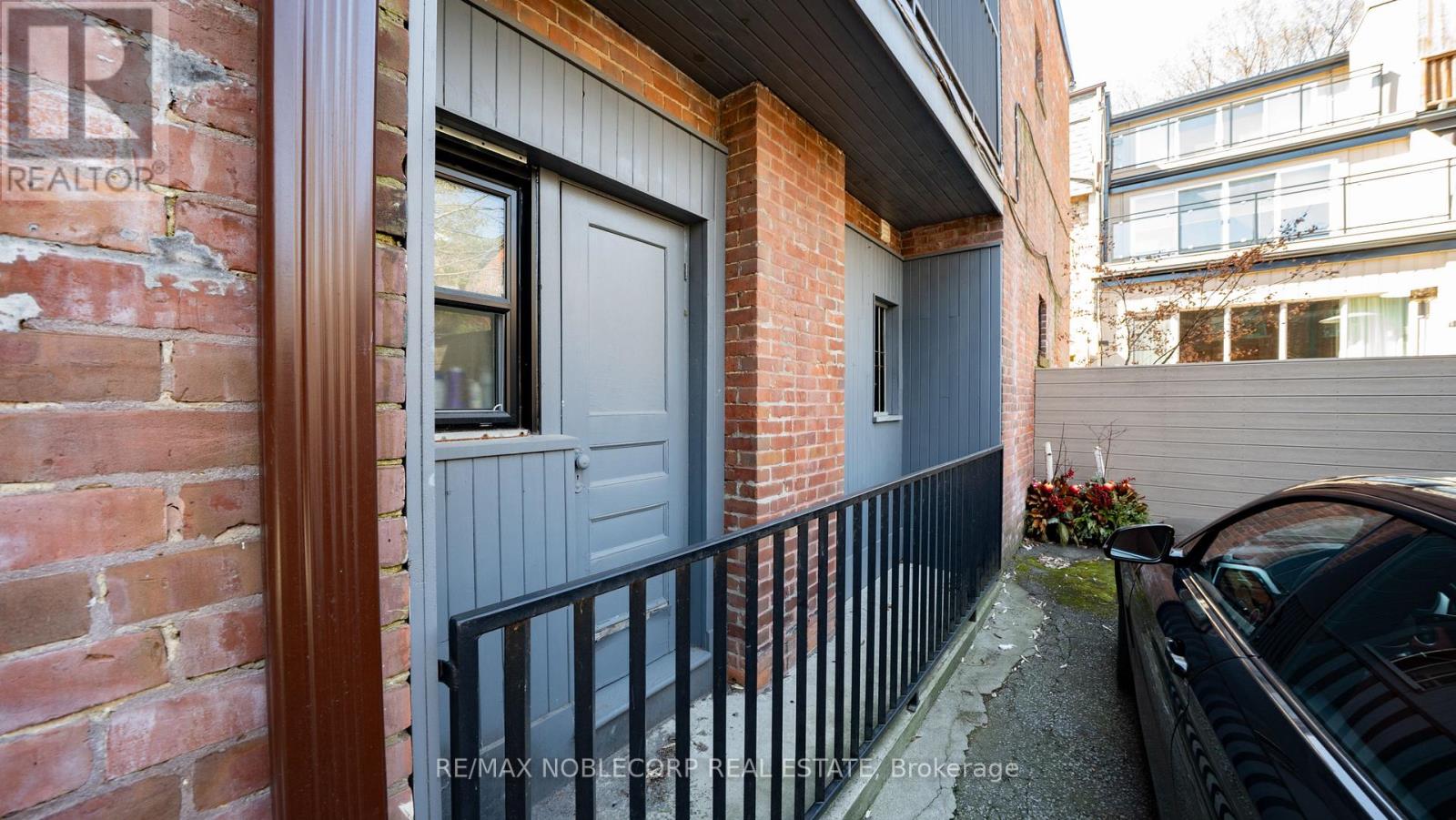 34 WINCHESTER STREET