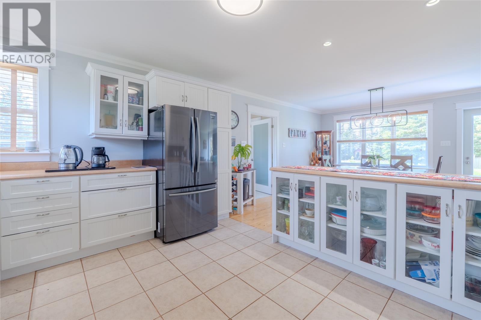 122 Nearys Pond Road