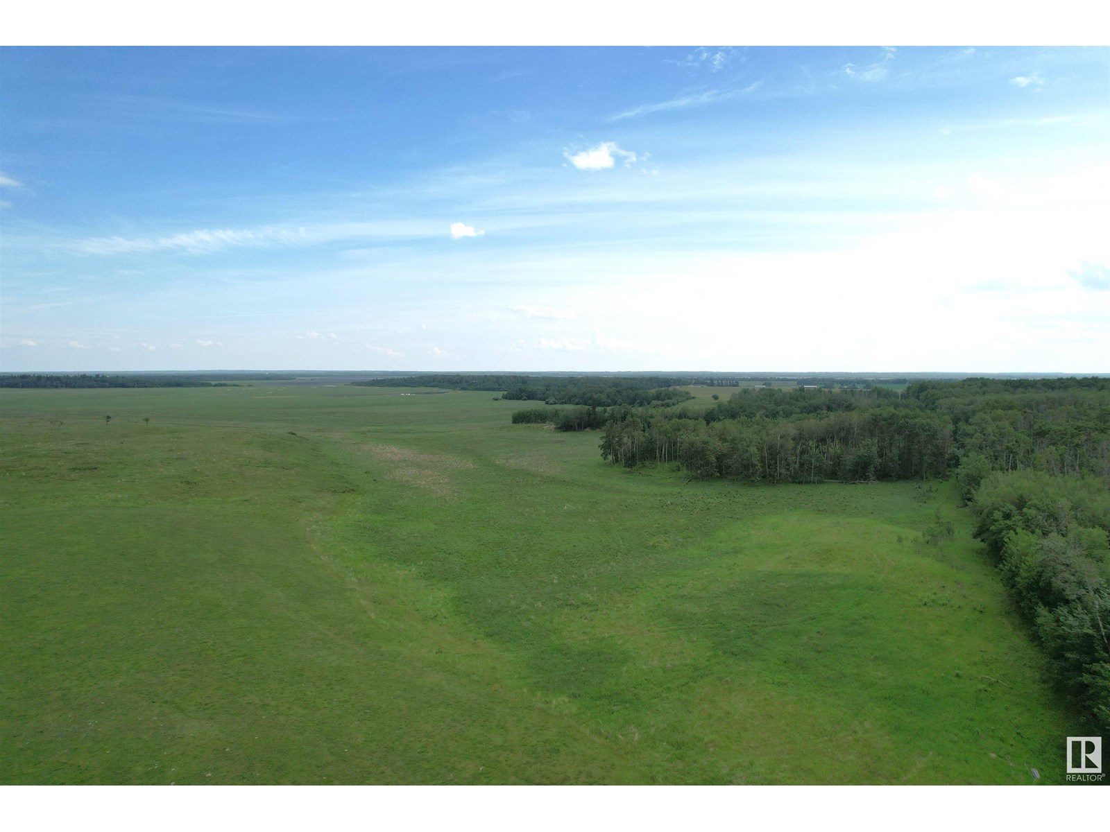 RR 215 & TWP RD 520