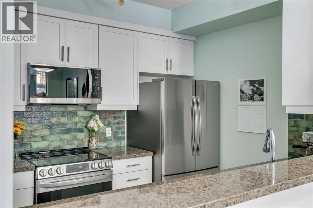 304, 518 33 Street NW