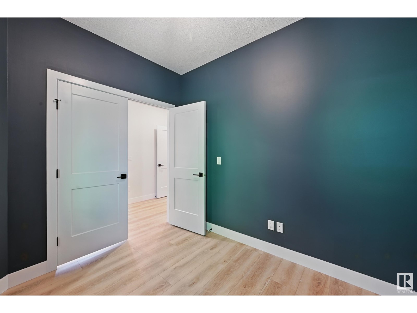 6212 DANSEREAU CR