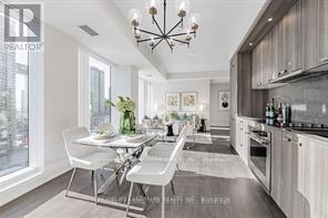 914 - 480 FRONT STREET W