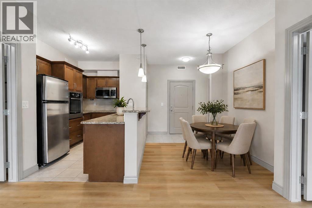412, 70 Royal Oak Plaza NW