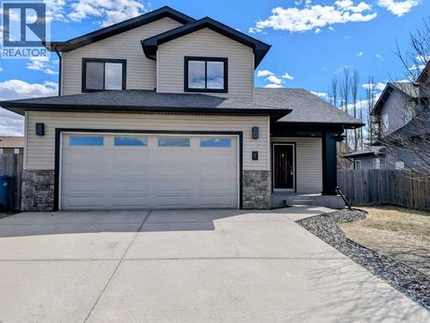 17 Skara Brae Close Carstairs AB T0M0N0