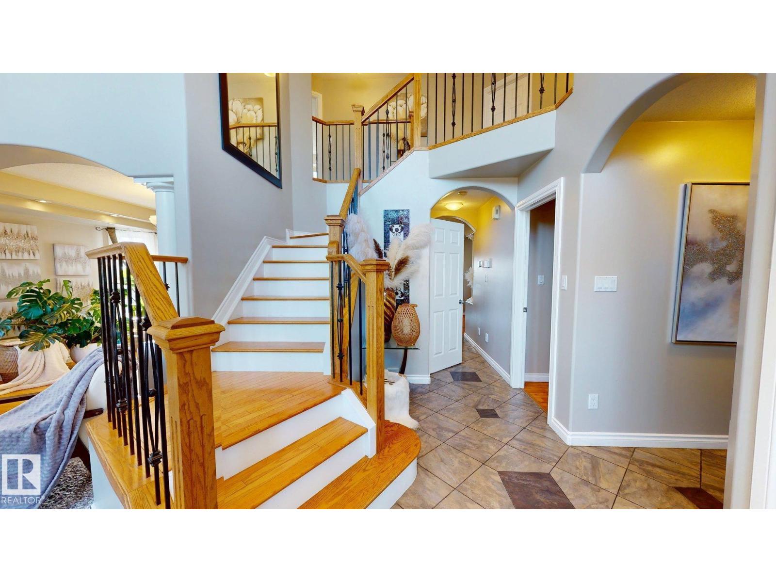 325 CUTTS CO NW