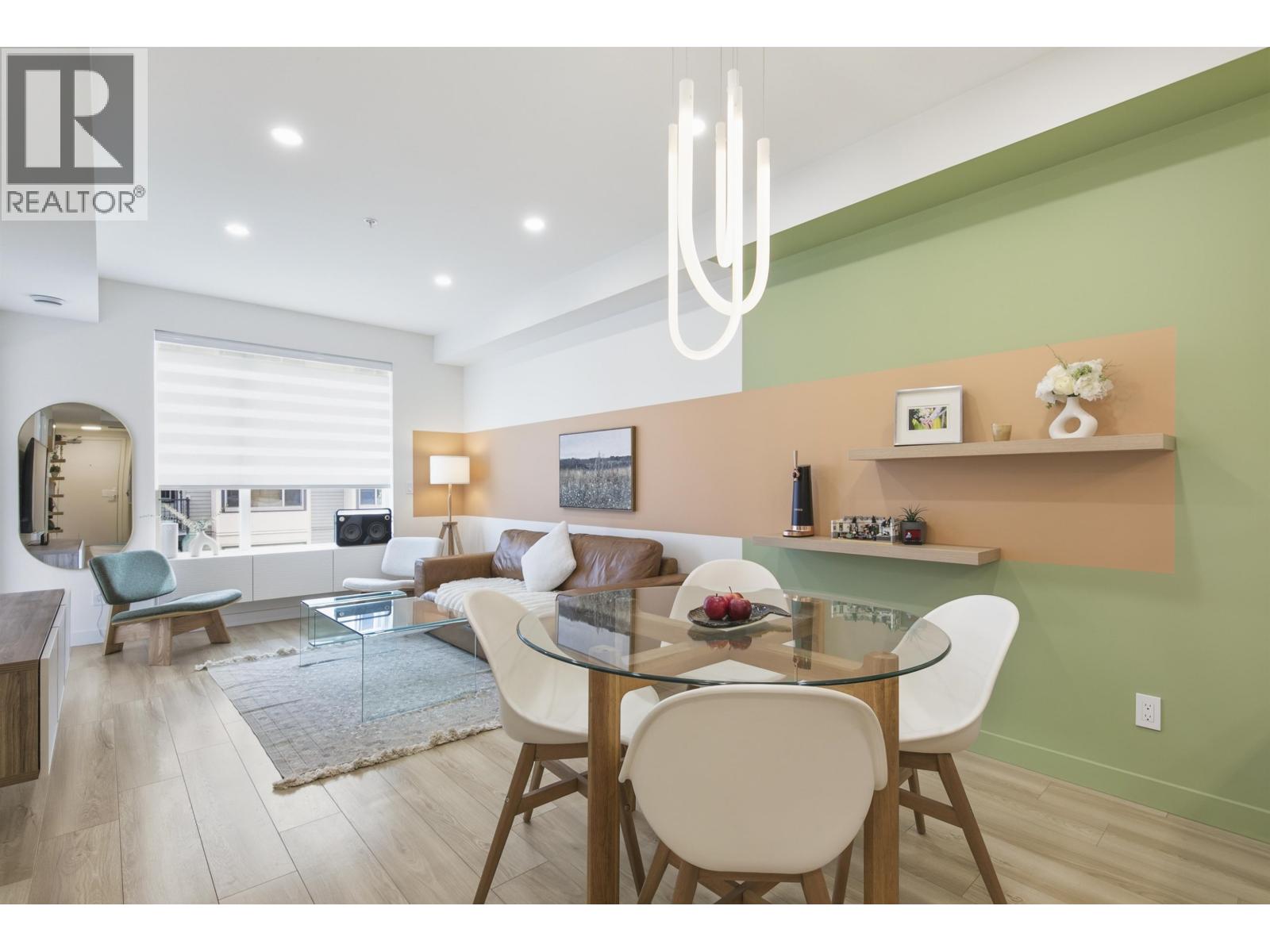 303 11913 BURNETT STREET