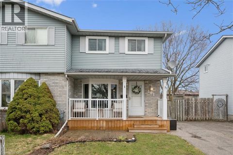 101 CONNELLY Drive Kitchener ON N2N2T9