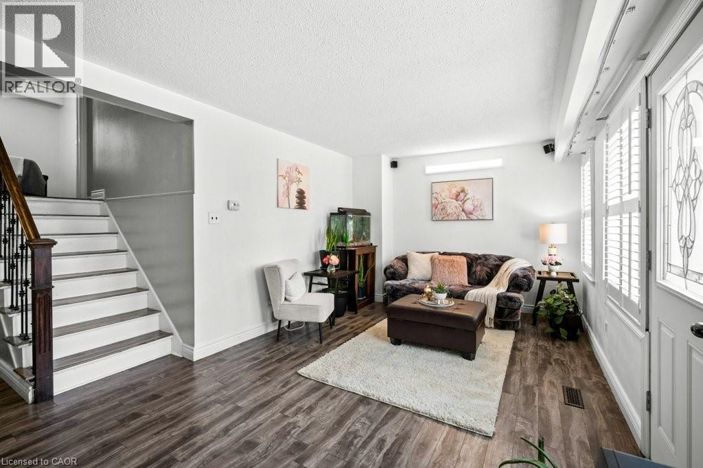 7255 DOOLEY Drive Unit# 47