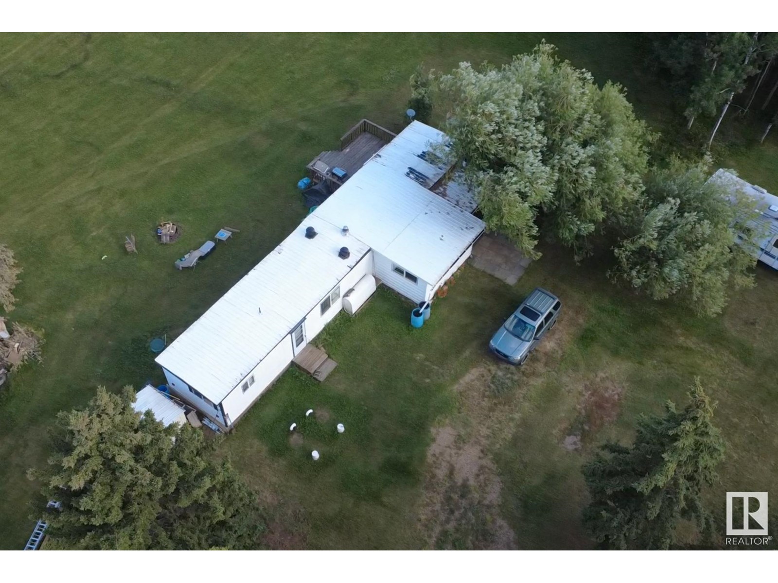 53045 RGE ROAD 215