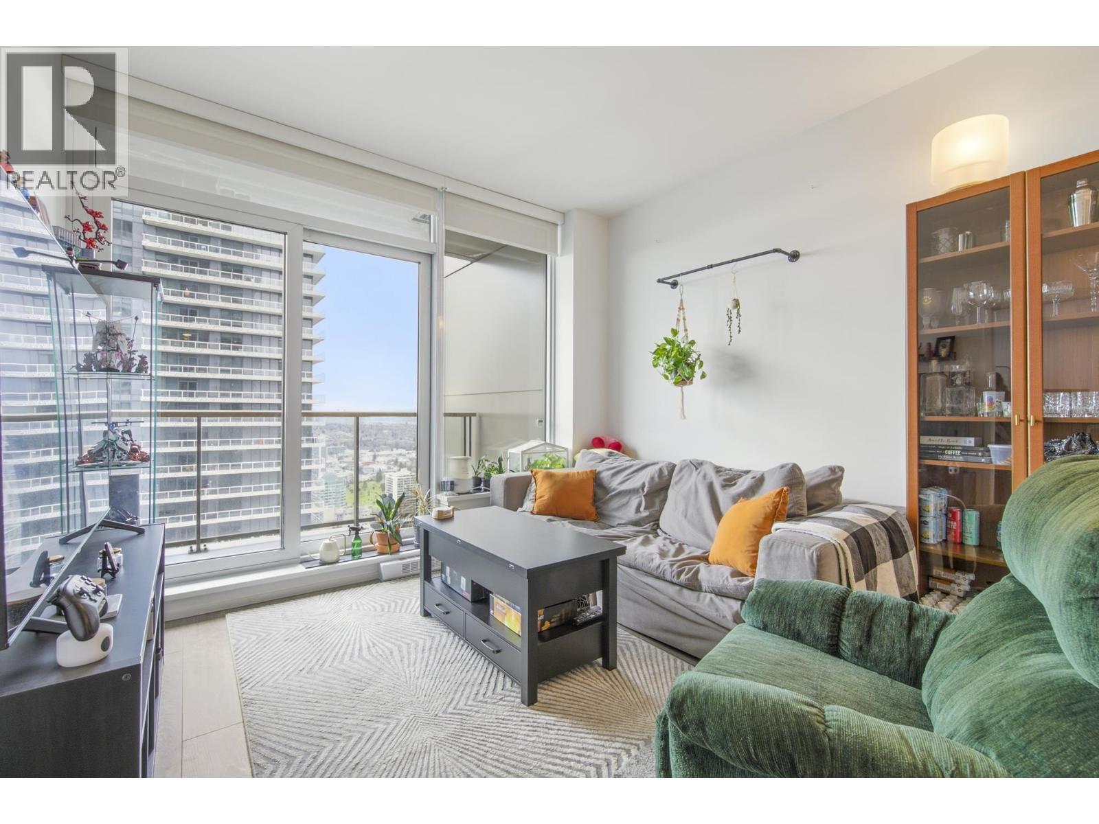 4106 4650 BRENTWOOD BOULEVARD