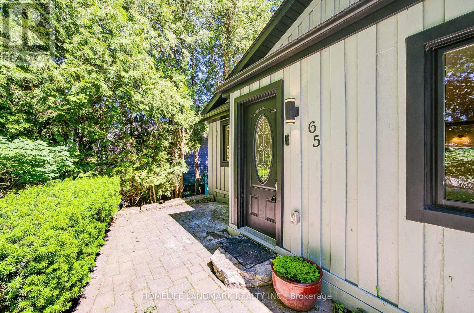 65 COOKS BAY DRIVE