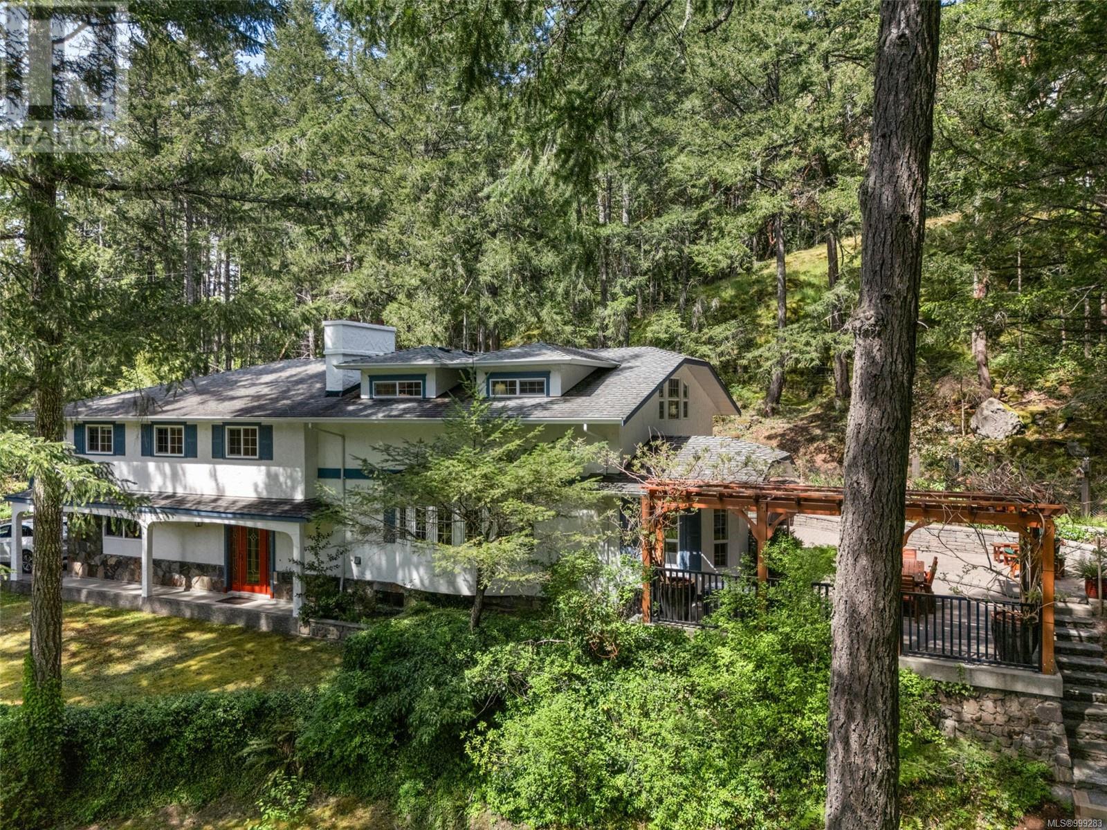 1078 Glen Forest Way