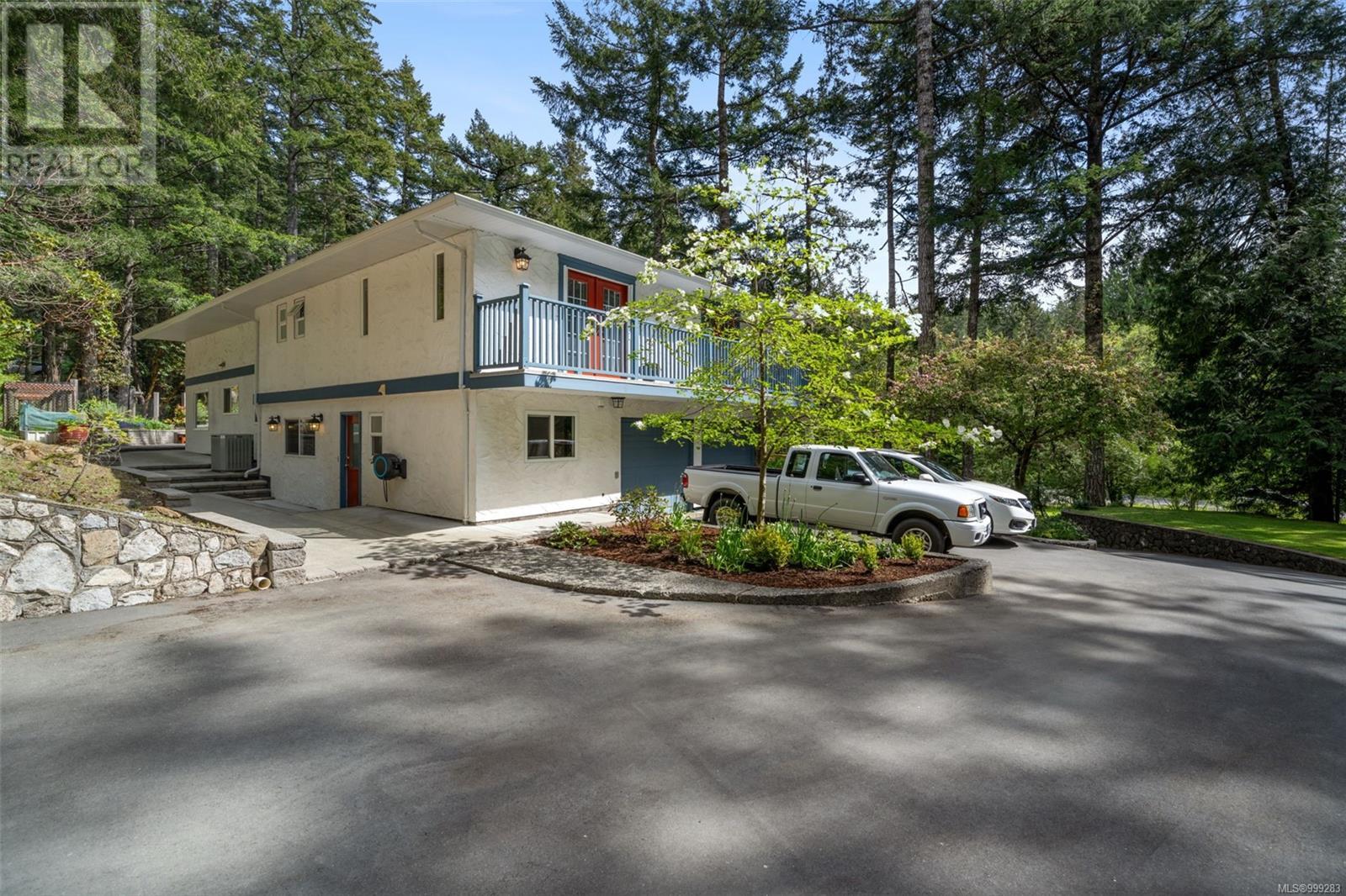 1078 Glen Forest Way