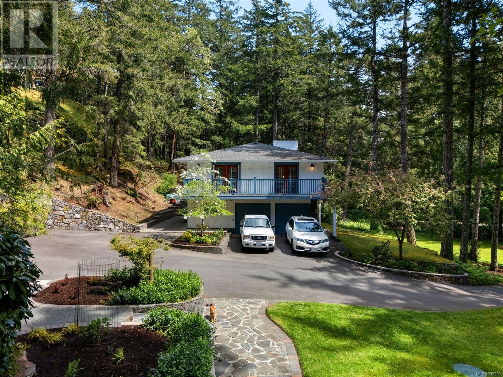 1078 Glen Forest Way