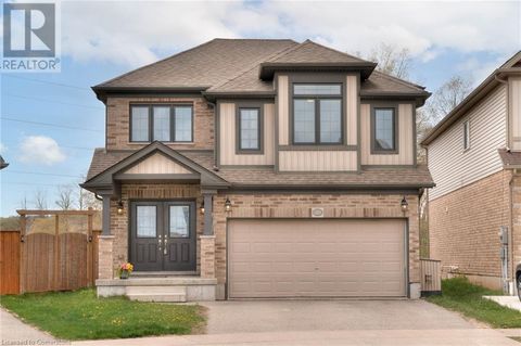 288 STEEPLERIDGE Street Kitchener ON N2P0B4