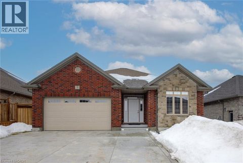 Property photo of 5 jack koehler lane, wellesley, ON n0b2t0