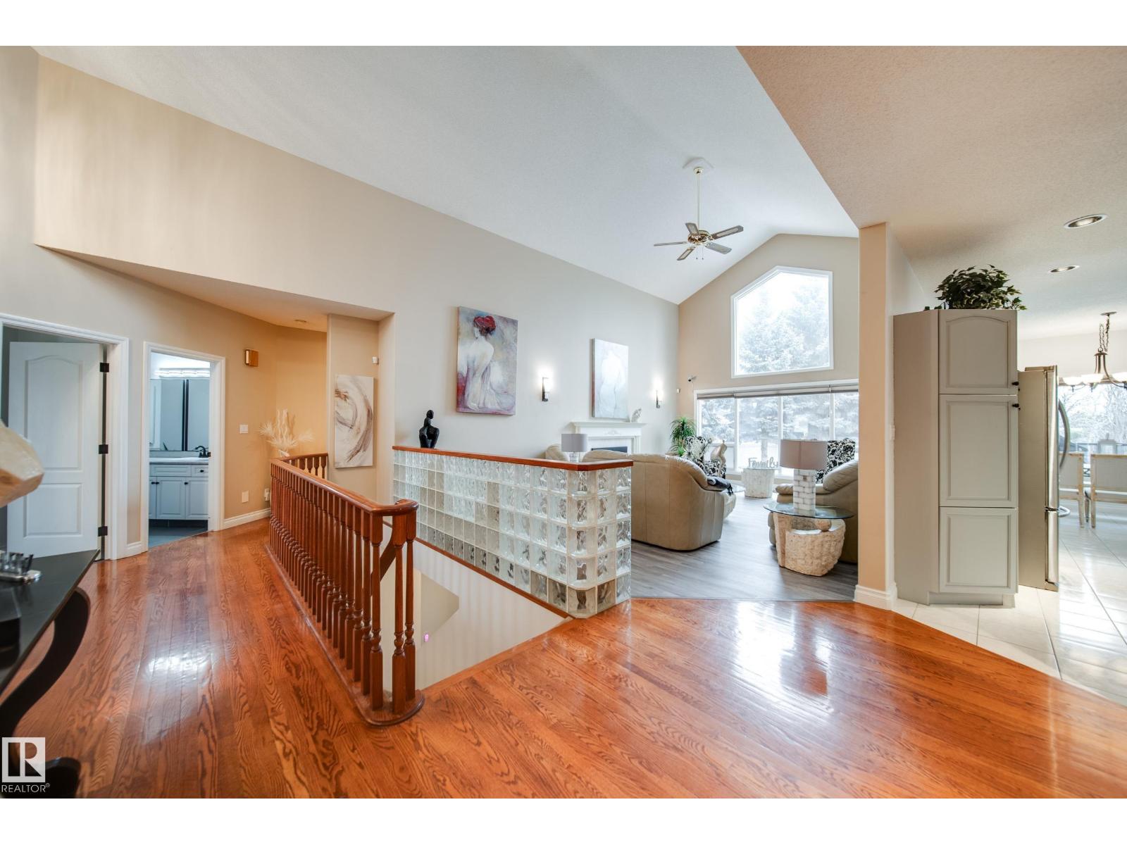 242 RUNNING CREEK LN NW