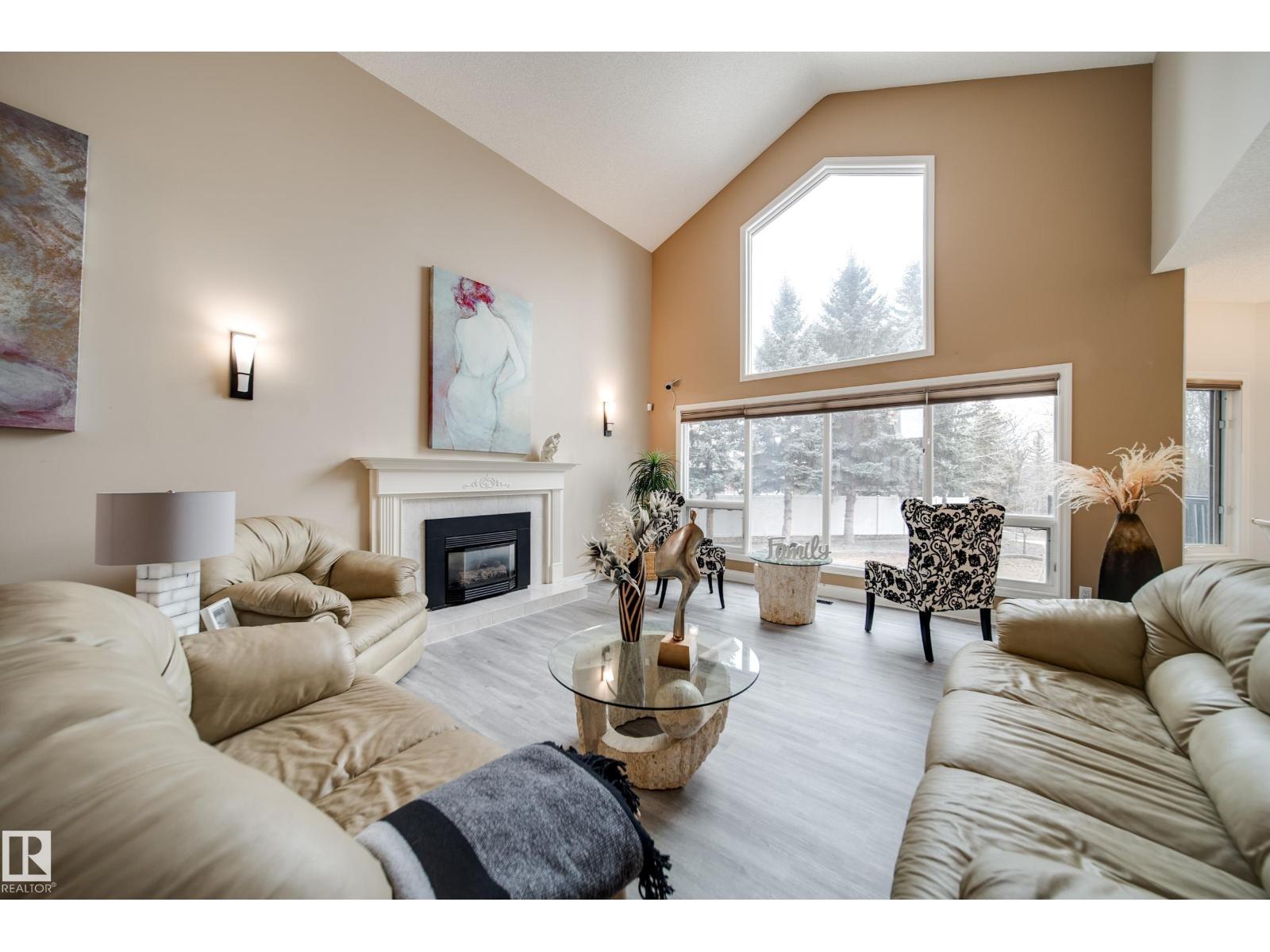 242 RUNNING CREEK LN NW